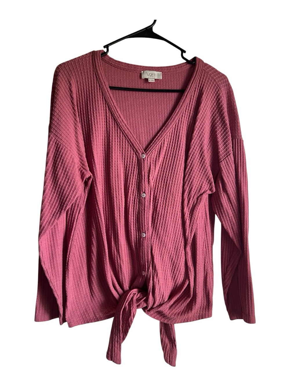 4/$20 LOFT Size XL Dusty Rose V-Neck Button Front Tie-Hem Waffle Knit Top